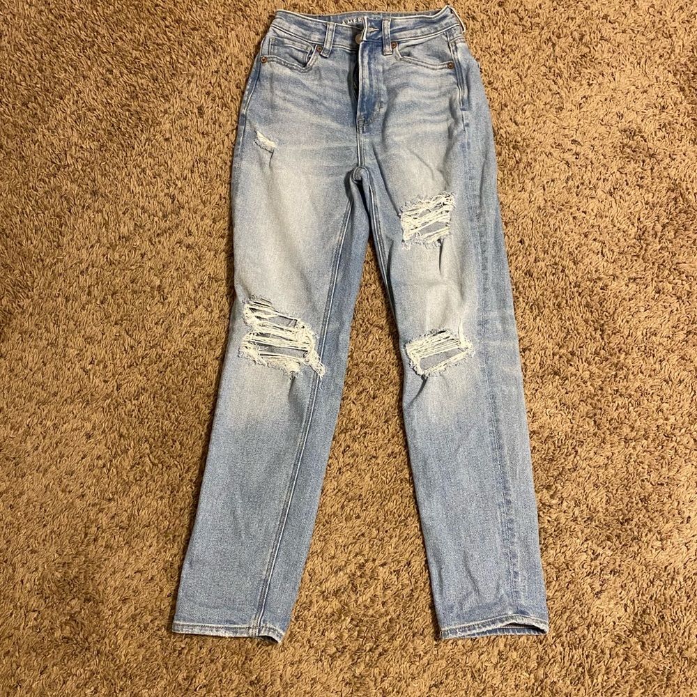 American eagle mom jeans
